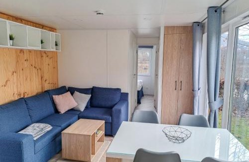 Riedenburg House | Holiday Home Tiny Haus Altmühlblick III by Interhome