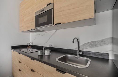 Playa de Arinaga House | Holiday Home 'Us' with Private Terrace and Wi-Fi