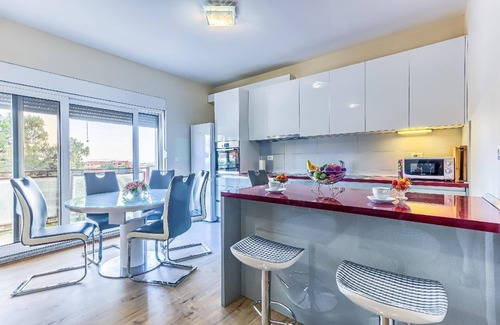 Strozanac House | Holiday home "Villa Rock" with view of the water