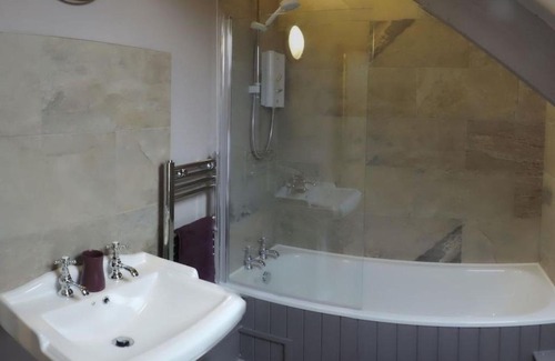 Llanddewi Brefi House | Holiday Home Winill by Interhome