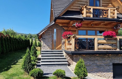 Nowy Targ House | Holiday home with relaxation in the jacuzzi