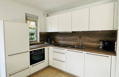 Kamperland House | Holiday home with swimming pool and a large private garden near the beach