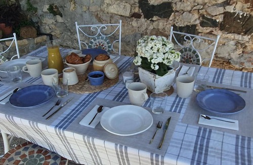 Montefegatesi House | Holiday house Bagni di Lucca for 1 - 6 persons with 3 bedrooms - Holiday home