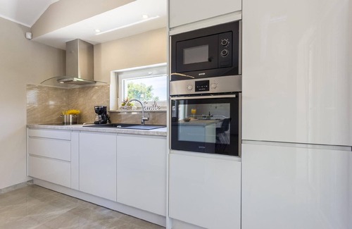 Belavici House | Holiday house Belavići for 1 - 6 persons with 2 bedrooms - Holiday home