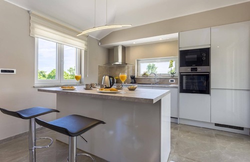 Belavici House | Holiday house Belavići for 1 - 6 persons with 2 bedrooms - Holiday home