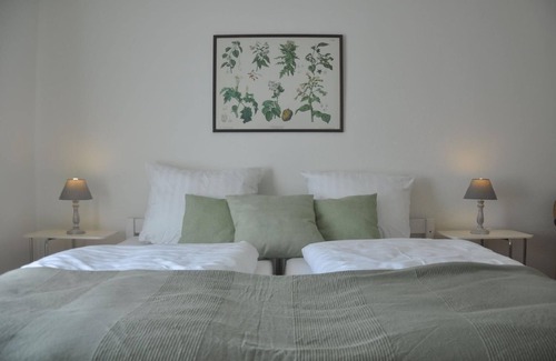 Berge House | Holiday house Berge for 1 - 8 persons with 4 bedrooms - Twin house