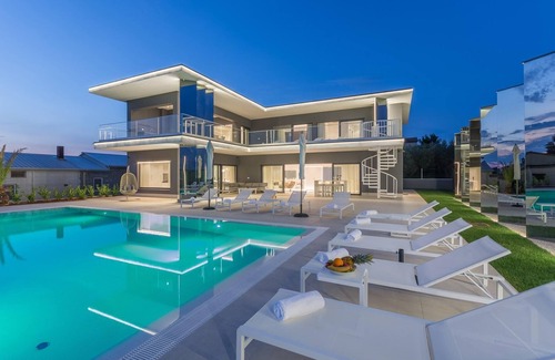 Kastelir-Labinci House | Holiday house for 10 persons approx. 400 qm in Valentići, Istria (Istrian Riviera)