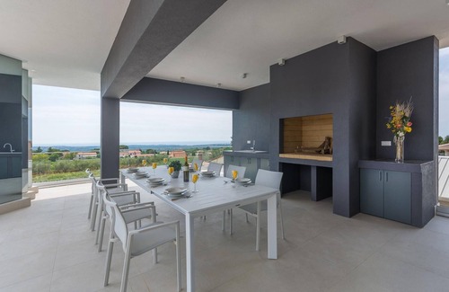 Kastelir-Labinci House | Holiday house for 10 persons approx. 400 qm in Valentići, Istria (Istrian Riviera)