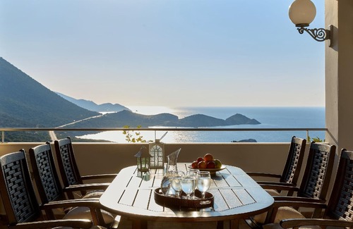 Drosia House | Holiday House in Geropotamos with Sunny Terrace