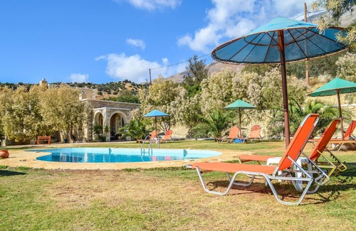 Triopetra House | Holiday house in the country, pool, close to the sea, wifi | Triopetra, Crete