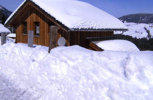 Annaberg im Lammertal House | Holiday house in the skiing and hiking area Dachstein-West directly at the ski lift