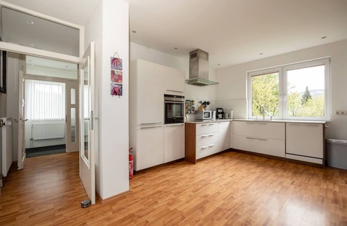 Siedlinghausen Villa | Holiday House in Winterberg - Villa Ennert