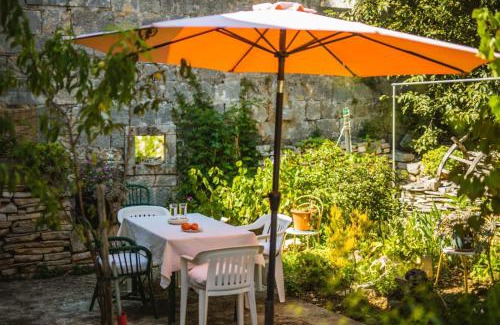 Zrnovo House | Holiday house in Zrnovo with terrace, air conditioning, WiFi 3709-2