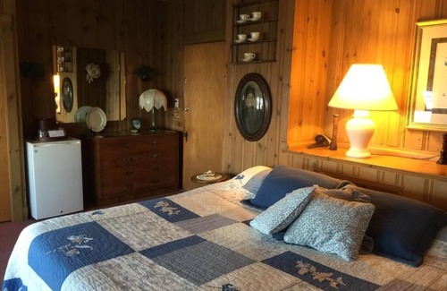 Scarborough Hotel | Holiday House Inn