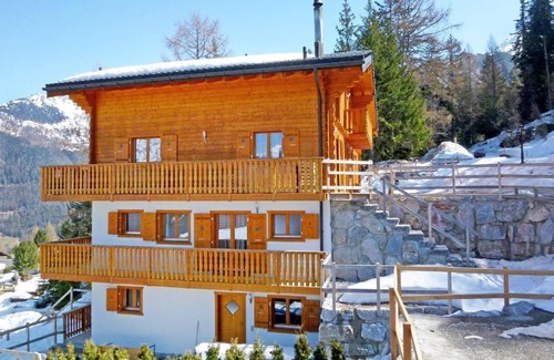 Riddes Ski Chalet | Holiday house La Tzoumaz for 1 - 22 persons - Detached holiday house