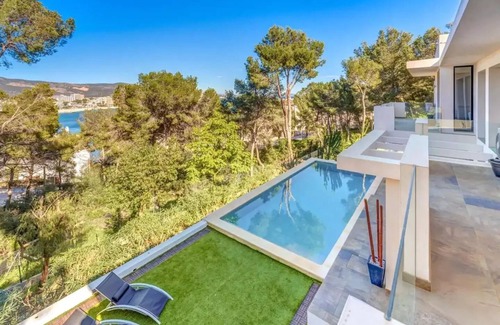 Badia de Palma House | Holiday house Magaluf for 1 - 6 persons with 3 bedrooms - Holiday house