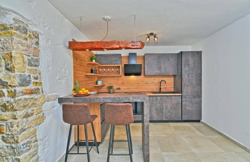Marusici House | Holiday house Momjan for 1 - 6 persons with 2 bedrooms - Holiday home