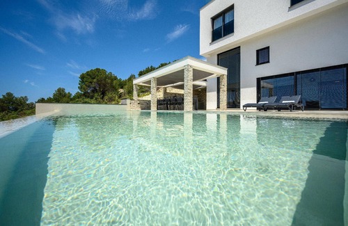 Zaboric House | Holiday house Sibenik for 1 - 10 persons with 5 bedrooms - Holiday house