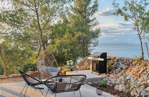 Sutivan Villa | Holiday house Sunset Haven Estate