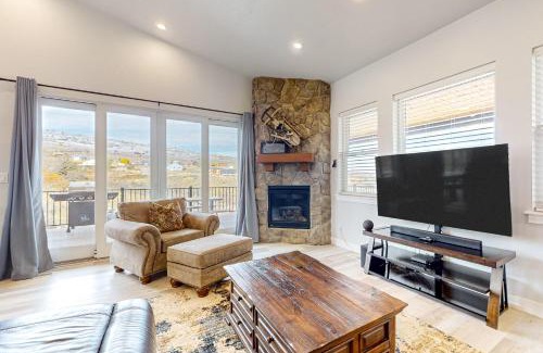 Sweetwater House | Holiday House