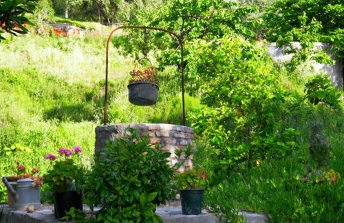 Pompeiana House | Holiday house with 3 apartments with private garden with sea view and swimming pool!