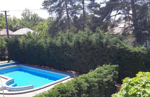 Zamardi House | Holiday house Zamárdi for 1 - 10 persons with 3 bedrooms - Twin house