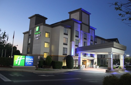 Concord Hotel | Holiday Inn Express Hotel & Suites Charlotte-Concord I-85, an IHG Hotel