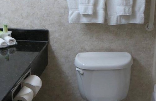 South Side Hotel | Holiday Inn Express Hotel & Suites Corpus Christi by IHG