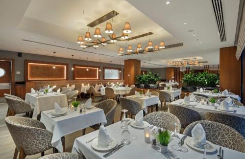 Pendik Hotel | Holiday Inn Istanbul - Tuzla Bay by IHG