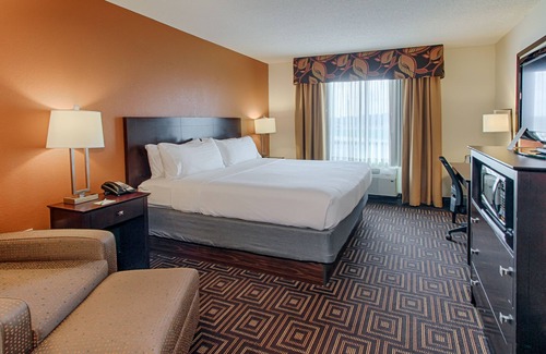 Cedar Bluff Hotel | Holiday Inn Knoxville West- Cedar Bluff Rd by IHG