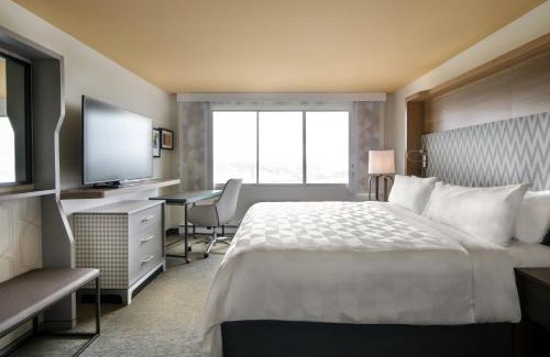 Longueuil Hotel | Holiday Inn Montreal Longueuil by IHG