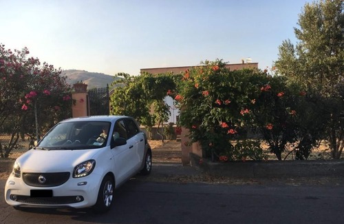 Calatabiano House | Holiday house Fiumefreddo di Sicilia for 1 - 4 persons with 2 bedrooms - Detached holiday house