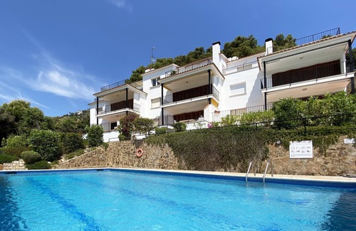 Aiguablava Apartment | Holiday rental apartment with swimming pool in Begur, Aiguablava