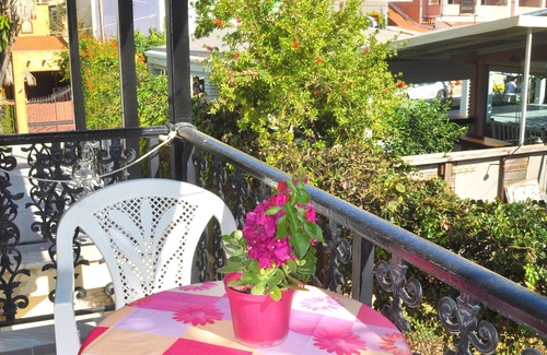 Agios Gordios Apartment | Holiday Studio Apartments "yannis" on the Beach of Agios Gordios in Corfu