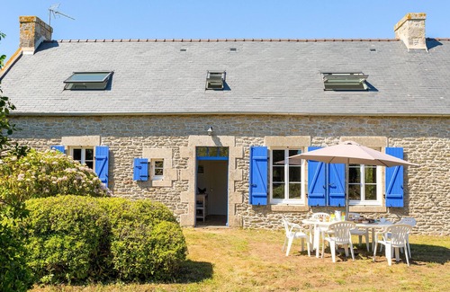 Plobannalec-Lesconil Ski Chalet | Holidays between sea and countryside for 8