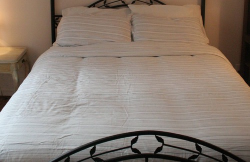 Beaupre Apartment | Holidays mountain condo with spa and fireplace