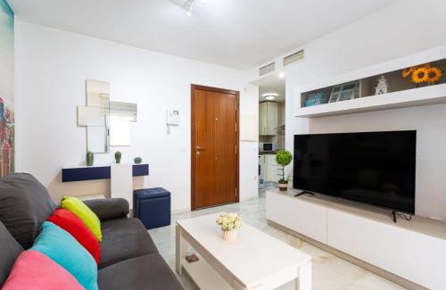 Plaza de Toros Vieja Apartment | Holidays2Malaga Salitre 45 High Speed Wifi