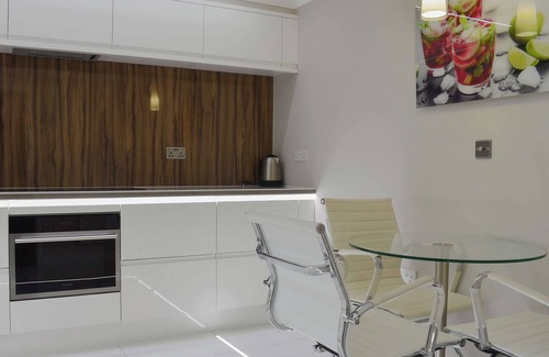 Norton Sub Hamdon Cottage | Hollies Cottage 10- UKC4536