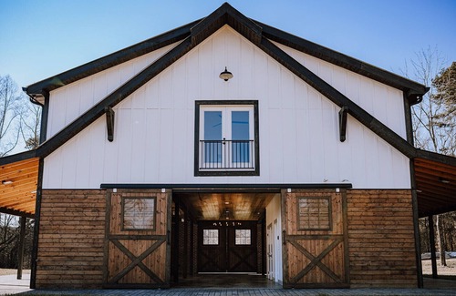 Knoxville House | Holston Springs Private Lodge in Knoxville, TN w/Hot Tub Spa