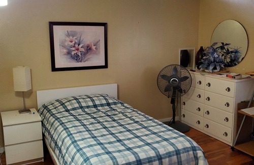 SeaTac House | Home 5-7 minutes from Sea-Tac airport,
