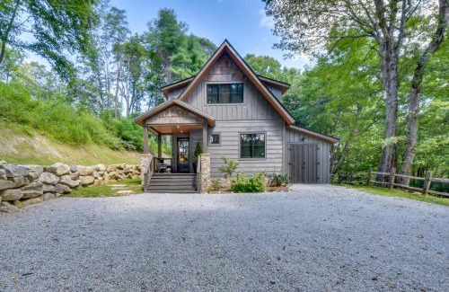 Glenville House | Home 6 Mi to Ski Sapphire Valley Bring Your Pups!