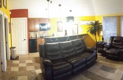 Franklin House | Home AWAY FROM HOME! Franklin, VA (1 BEDROOM)