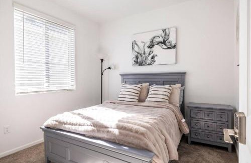 Commerce City House | Home away from Home near Denver International Airport