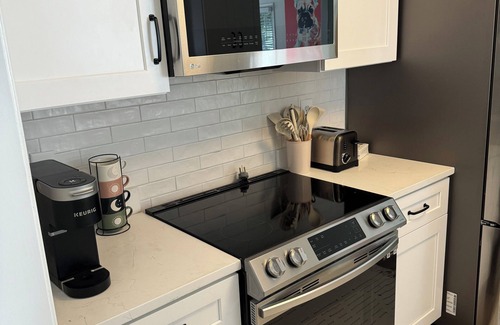 Greensboro House | Home away from Home