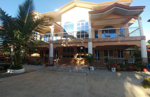 Cordova Villa | Home Away From Home!, Villa Loromar Unit 2, Cordova Cebu Philippines!