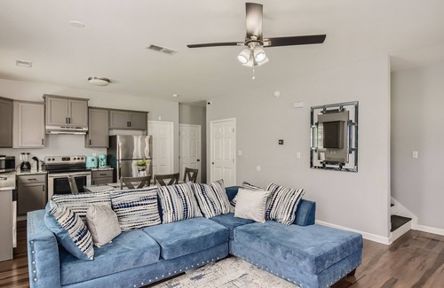 Peoplestown House | Home In Heart Of ATL! Attractions Everywhere!