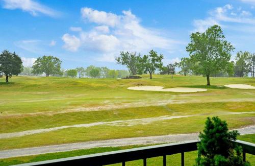 Branson House | Home on the Golf Range - Holiday Hills Branson Golf Resort Outdoor Pools