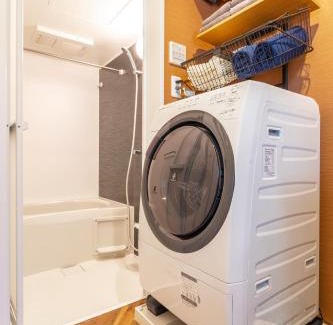 Ikejiri Apartment | Home Suite Home Ikejiri - Shibuya 1 Stop! Sleek Confort with Washer and Dryer
