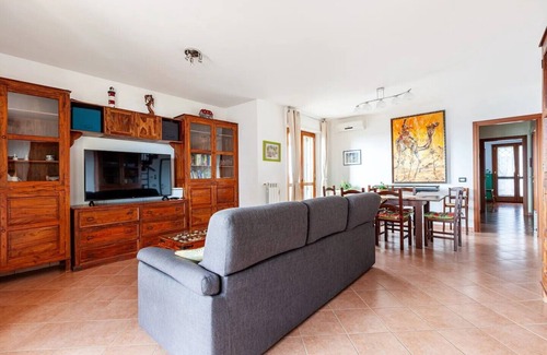 Zona IV Casal Boccone Apartment | Home with a view, ideal for large families, spacious and bright