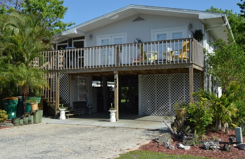 Goodland House | Home With Cottage Feel Offering Golf Cart, Kayaks, Bikes, Fishing